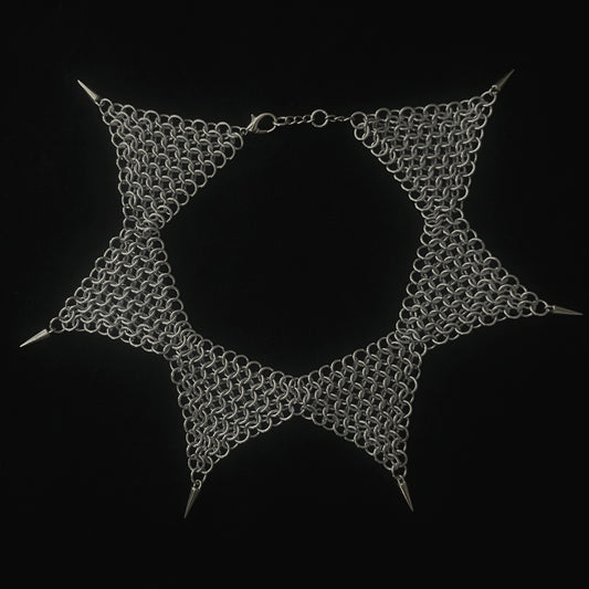 spiked jester choker